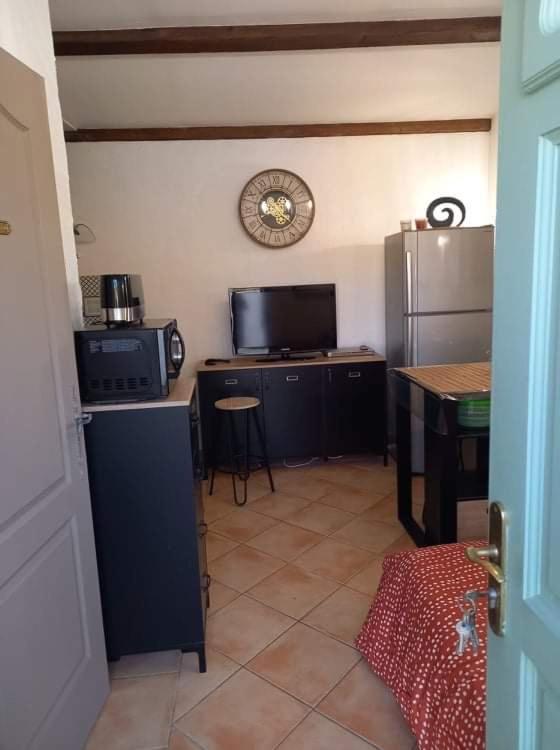 Studio Climatise Dans Villa Calme A 15Km De Cannes Peymeinade Buitenkant foto
